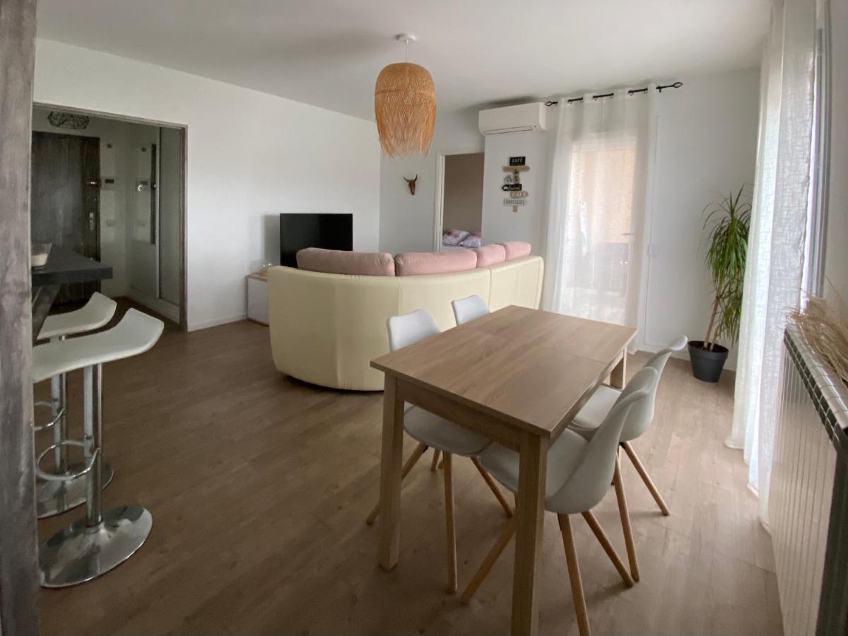 T2 Proche Centre Apartment